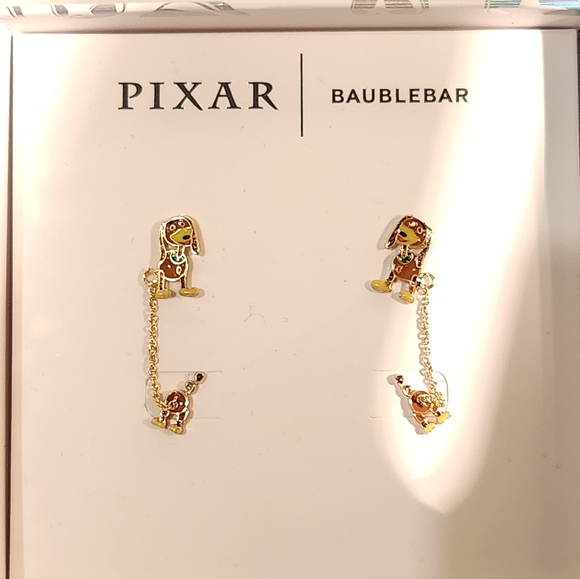 NWT Disney 30th Anniversary Paris Spirit Jersey Slinky Earrings - Picture 4 of 7